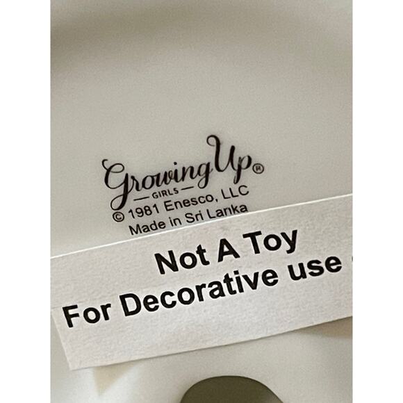 Vintage Enesco Girl Turning 8 - Picture 8 of 8